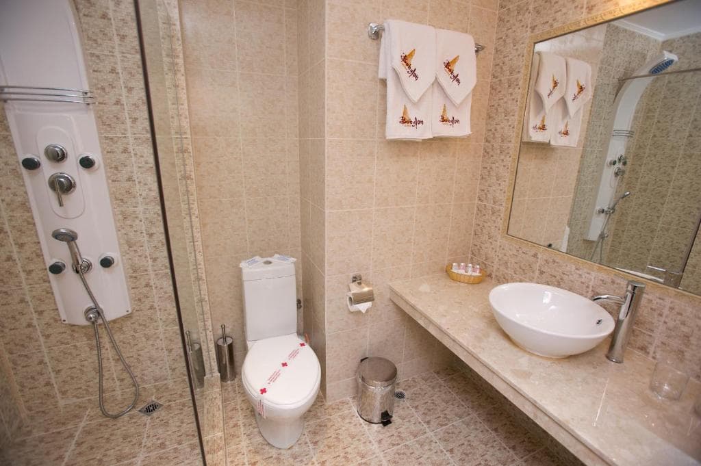 ART HOTEL BABYLON - תמונה 3