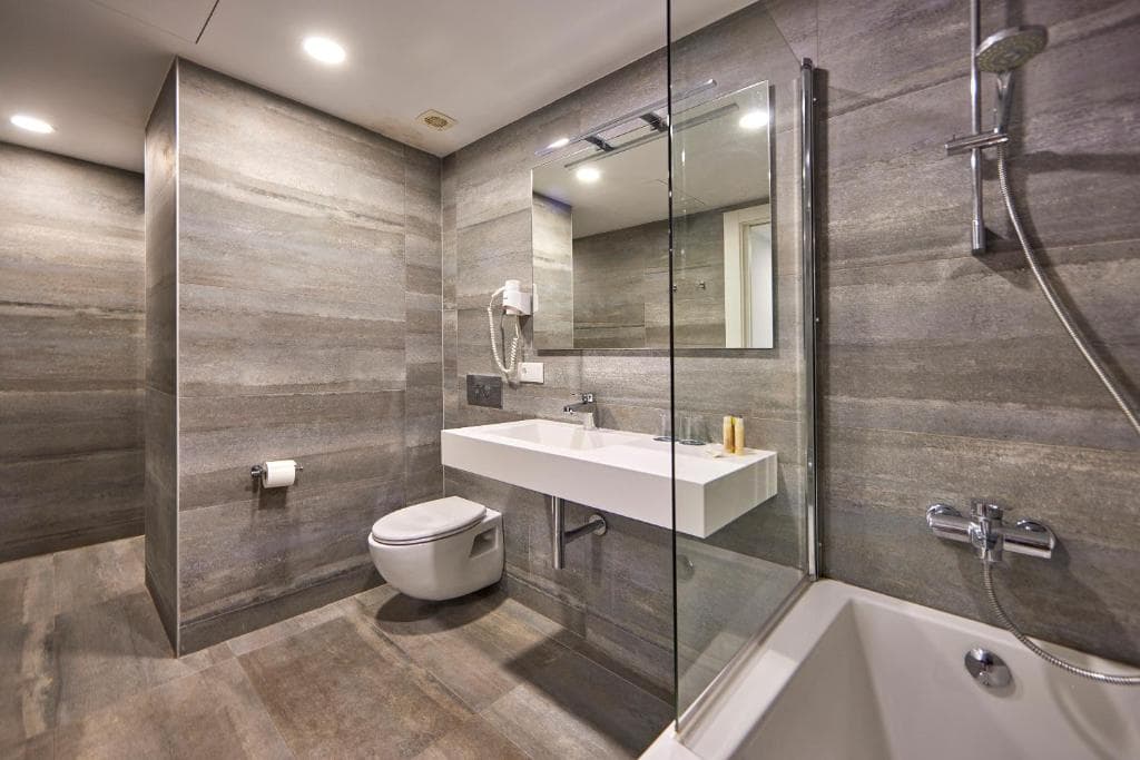 ONA DON JUAN - תמונה 12